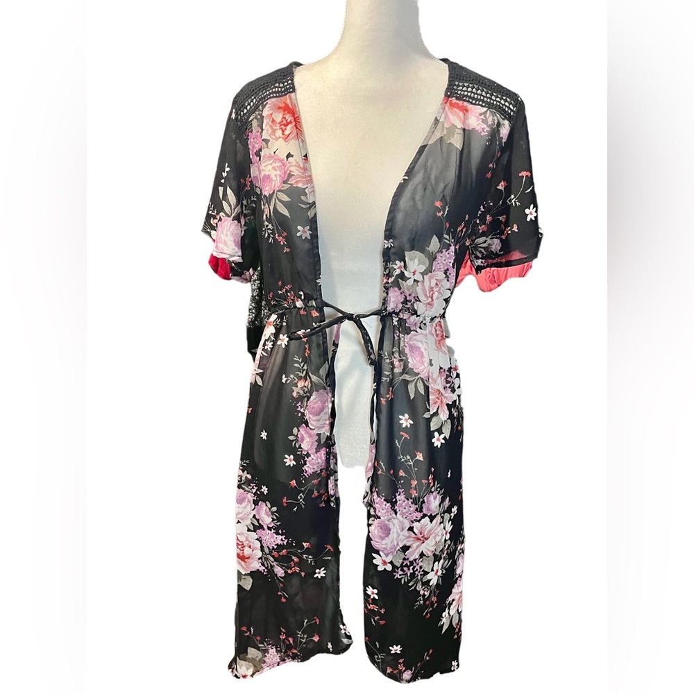 Live 4 Truth Black Floral Kimono Wrap Cover Up size medium